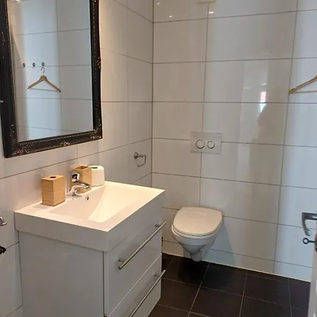 Apartment Skuteviksveien 42